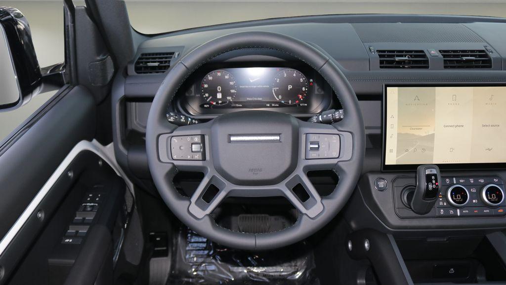 2026 LAND Rover DEFENDER P400 X-DYNAMIC SE — миниатюра 14