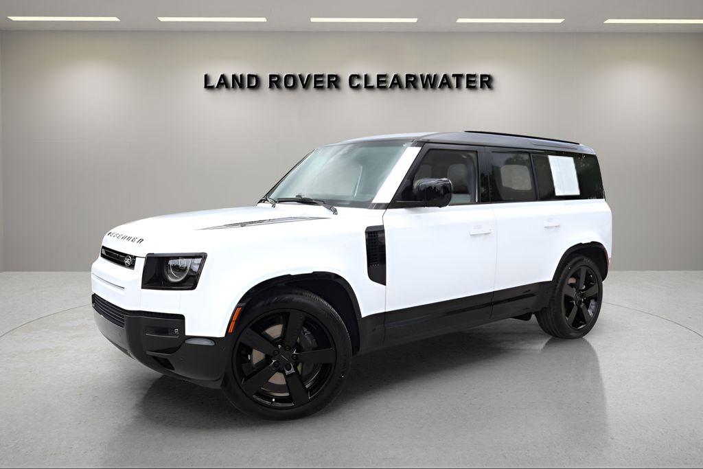 New 2026 Land Rover Defender P400 X-Dynamic SE