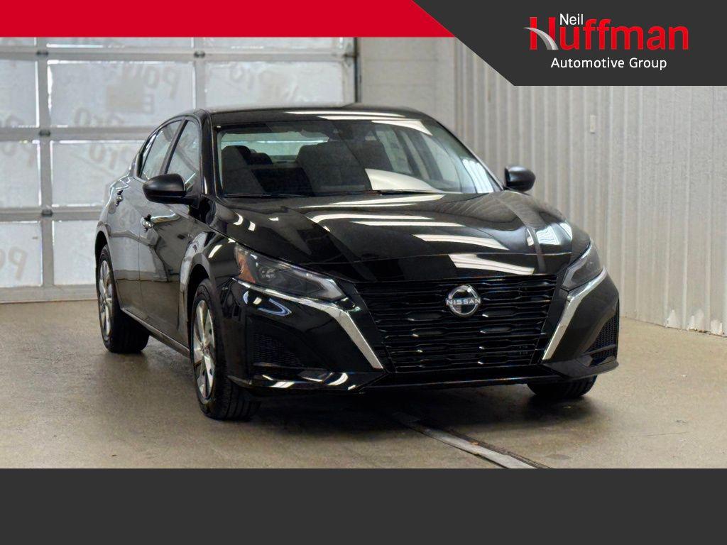 New 2025 Nissan Altima S FWD
