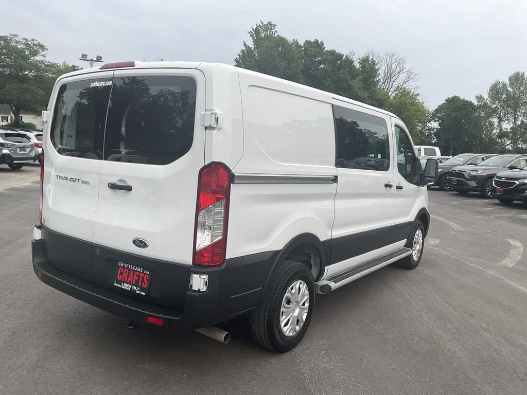 2025 FORD TRANSIT-250 BASE — фото 5