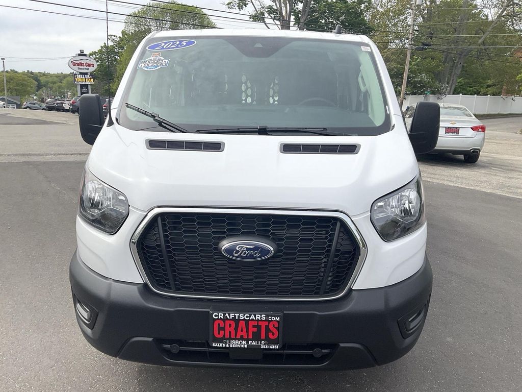 صورة 8 لـ 2025 FORD TRANSIT-250 BASE