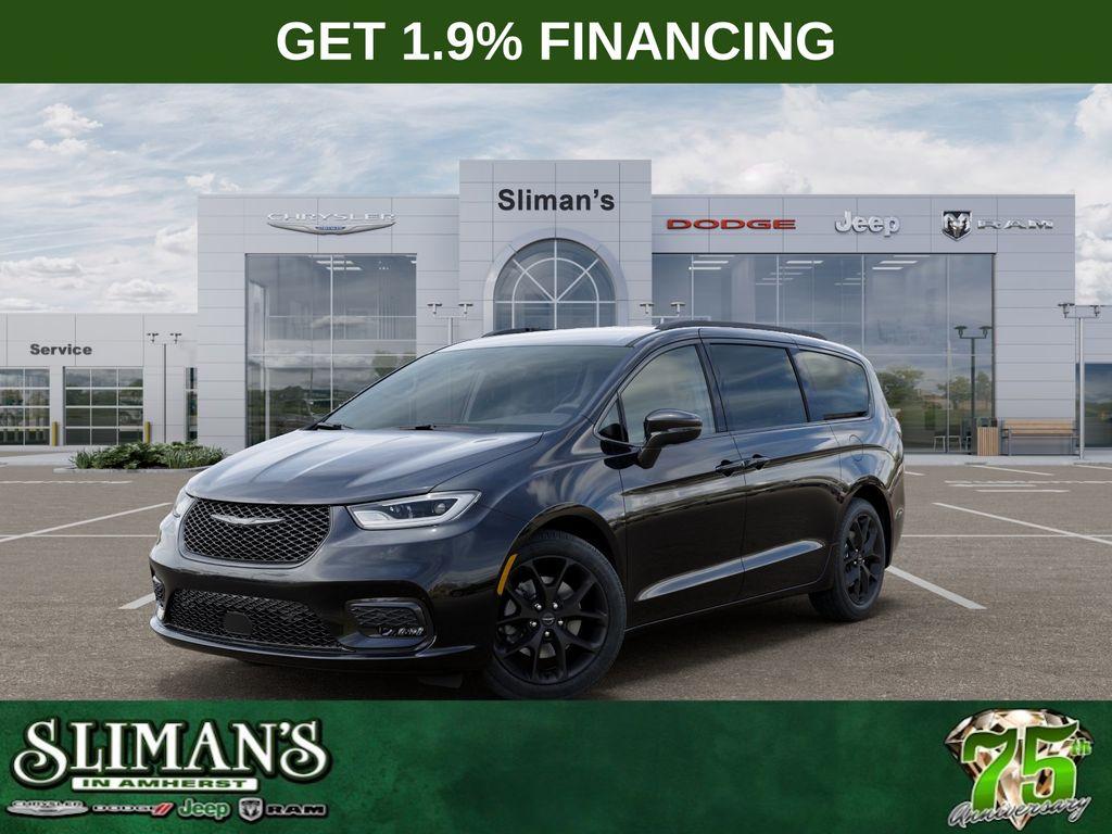 New 2026 Chrysler Pacifica Select AWD