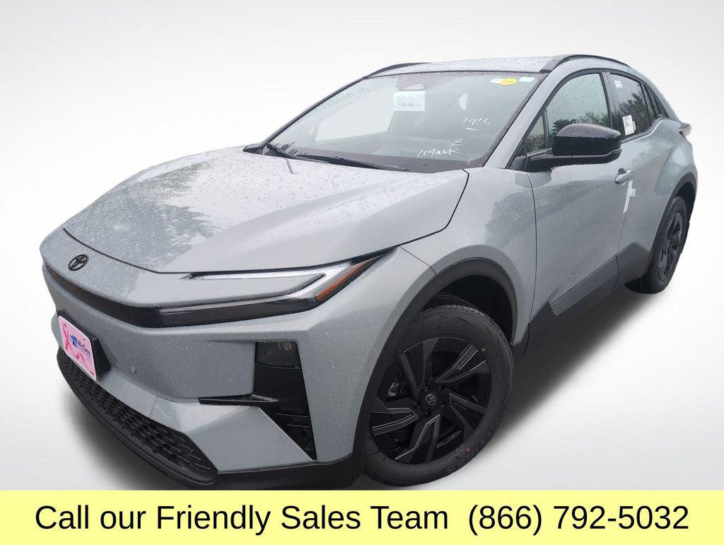 New 2026 Toyota C-HR SE