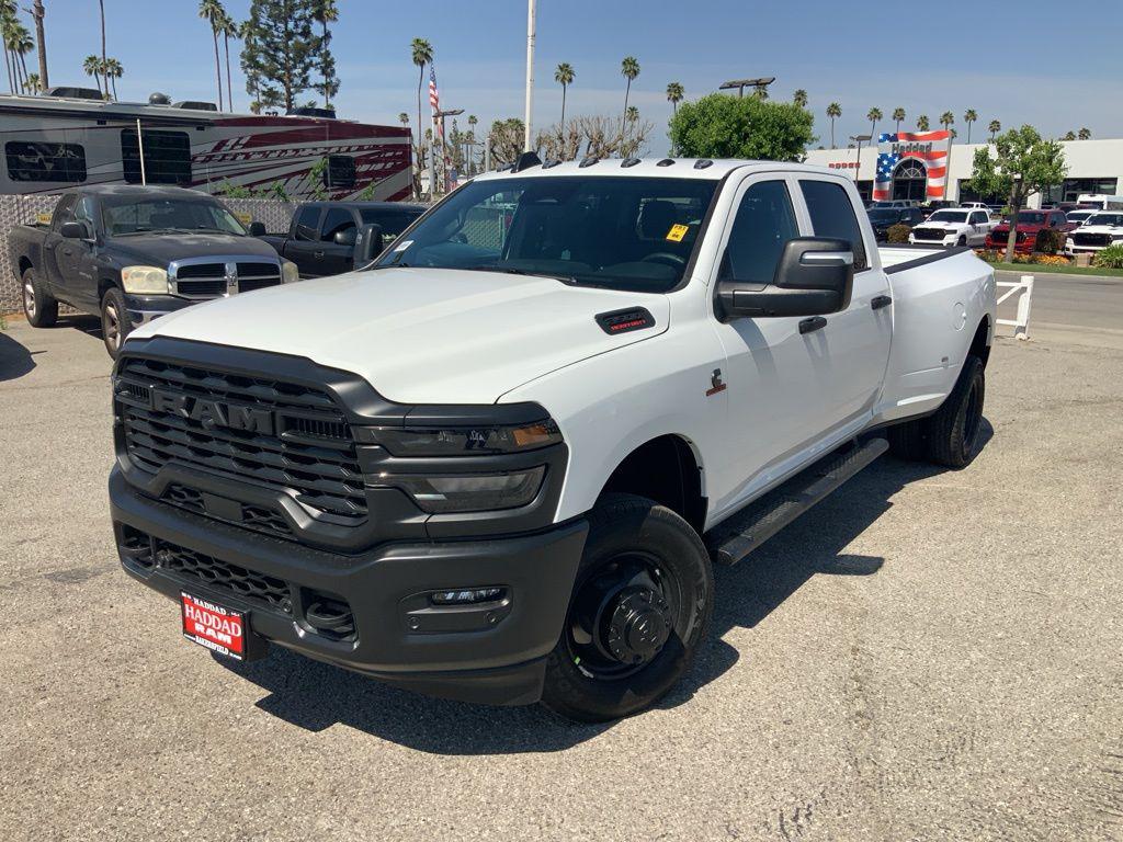 New 2026 RAM 3500 Tradesman Crew Cab 4x4 8' Box