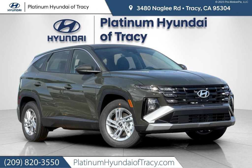 New 2026 Hyundai TUCSON SE