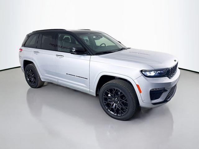 New 2025 Jeep Grand Cherokee Summit