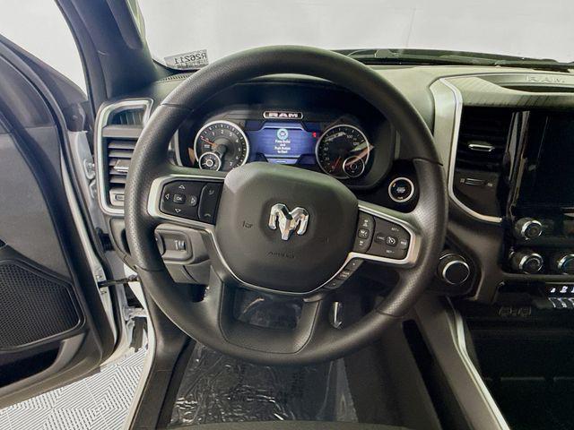 2026 RAM 1500 EXPRESS — миниатюра 11
