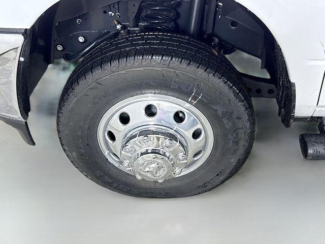 صورة مصغرة 27 لـ 2026 RAM 3500 TRADESMAN
