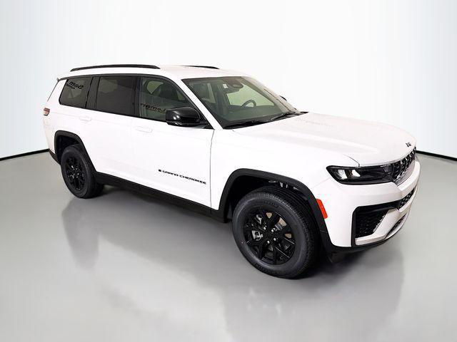 New 2026 Jeep Grand Cherokee L Altitude