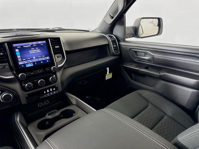 صورة مصغرة 21 لـ 2026 RAM 1500 EXPRESS