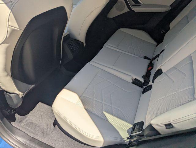 صورة مصغرة 18 لـ 2026 BMW X1 XDRIVE28I