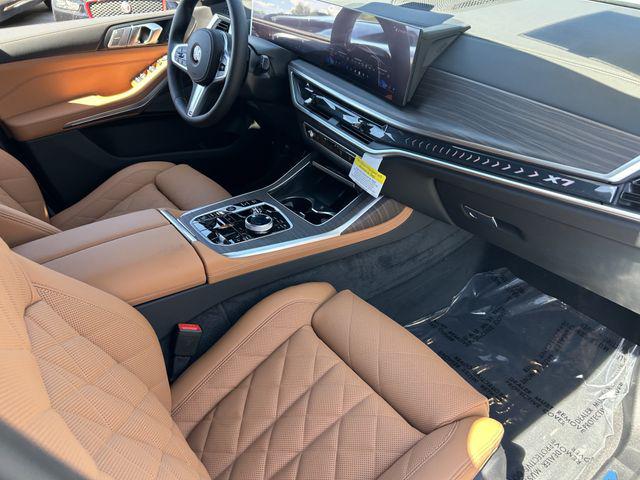صورة مصغرة 13 لـ 2027 BMW X7 XDRIVE40I