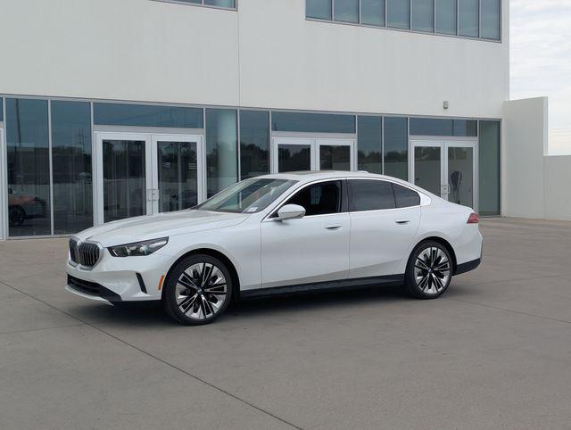 2027 BMW 530 I XDRIVE — миниатюра 10