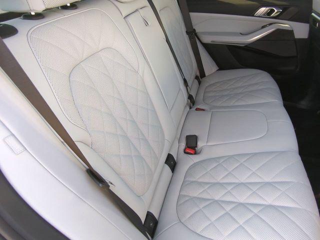صورة مصغرة 13 لـ 2026 BMW X5 XDRIVE40I