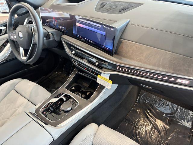 صورة مصغرة 11 لـ 2026 BMW X5 XDRIVE40I