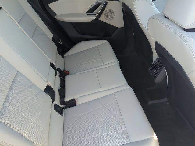 صورة مصغرة 13 لـ 2026 BMW X1 XDRIVE28I