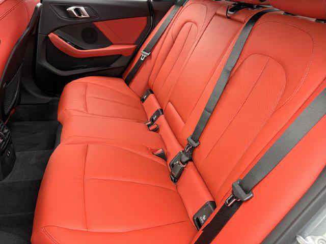 2024 BMW M235 GRAN COUPE I XDRIVE 缩略图 17