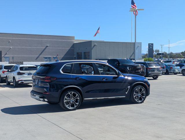 2026 BMW X5 PHEV XDRIVE50E — фото 6