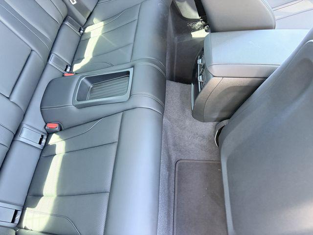 2026 BMW 230 230I 缩略图 14