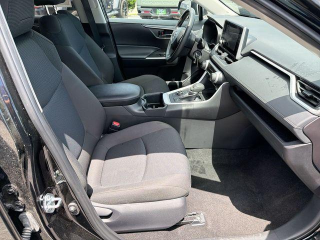 2025 Toyota RAV4 HYBRID LE 缩略图 23