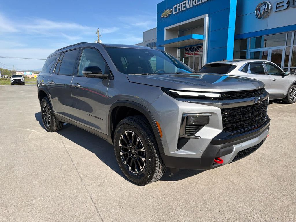New 2026 Chevrolet Traverse AWD Z71