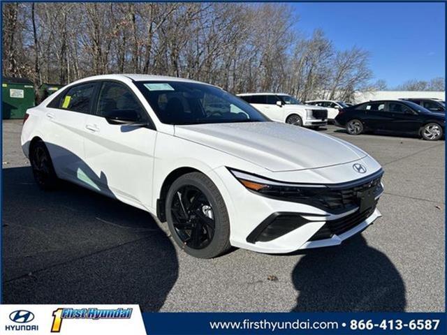 New 2026 Hyundai ELANTRA SEL Sport
