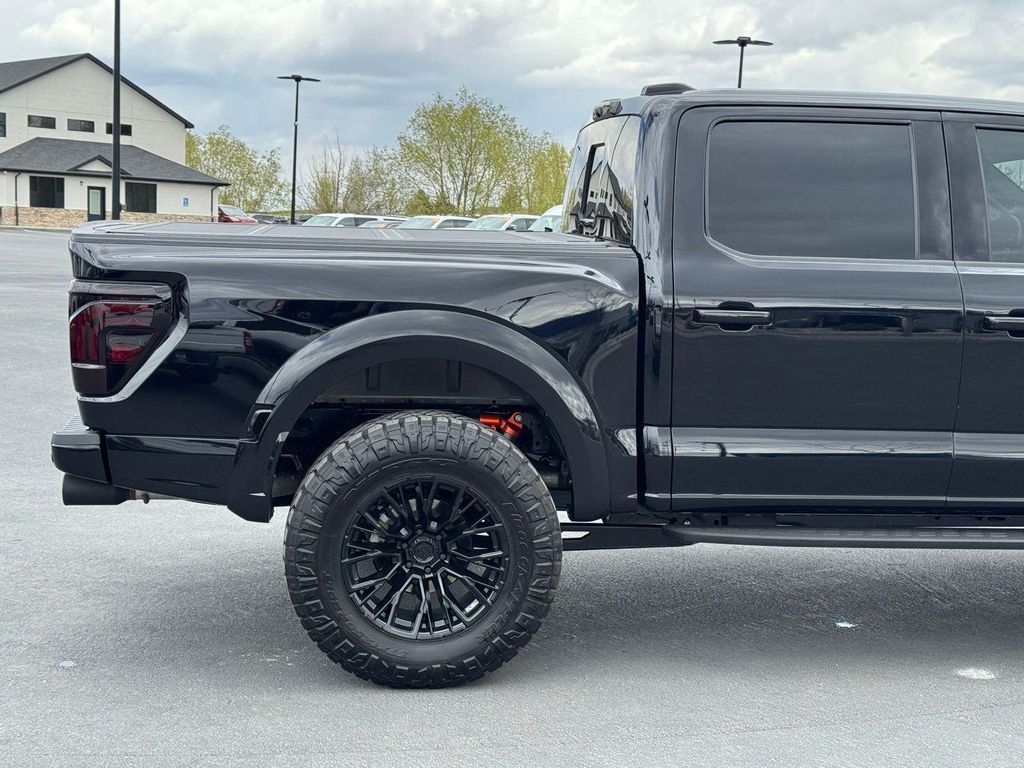 FORD F-150 RAPTOR - 10