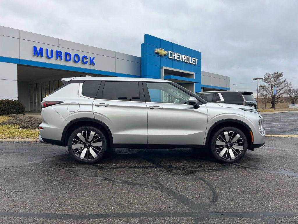 New 2026 Mitsubishi Outlander SE 1.5T S-AWC