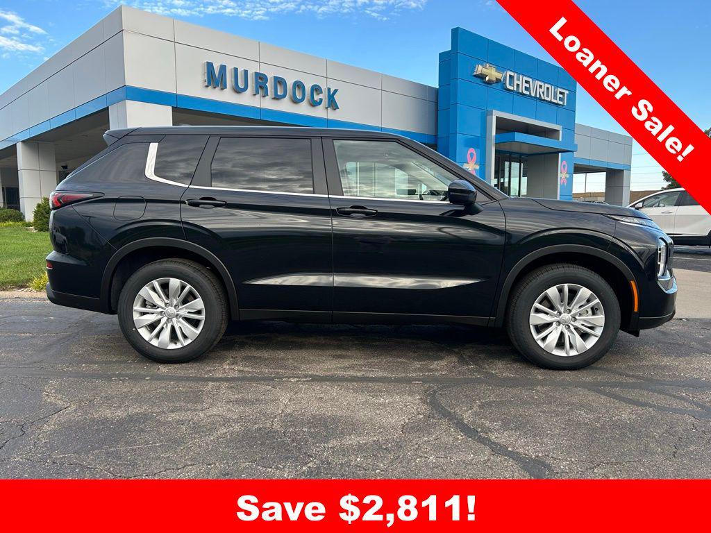 New 2025 Mitsubishi Outlander ES 2.5 S-AWC