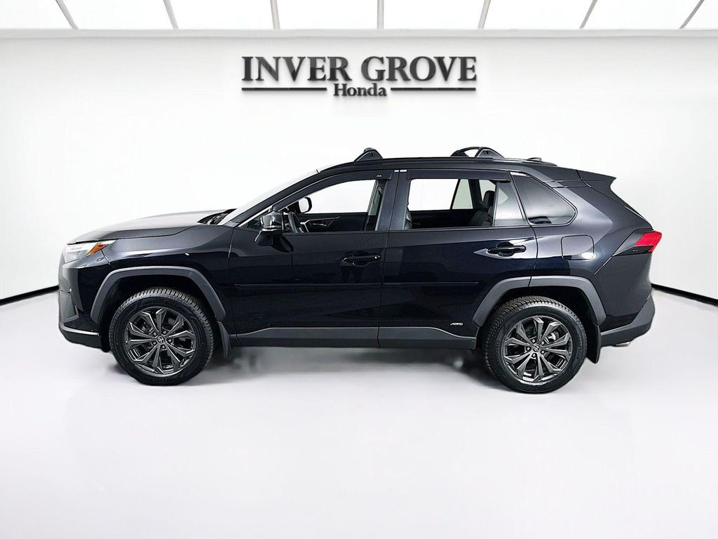 TOYOTA RAV4 - 8