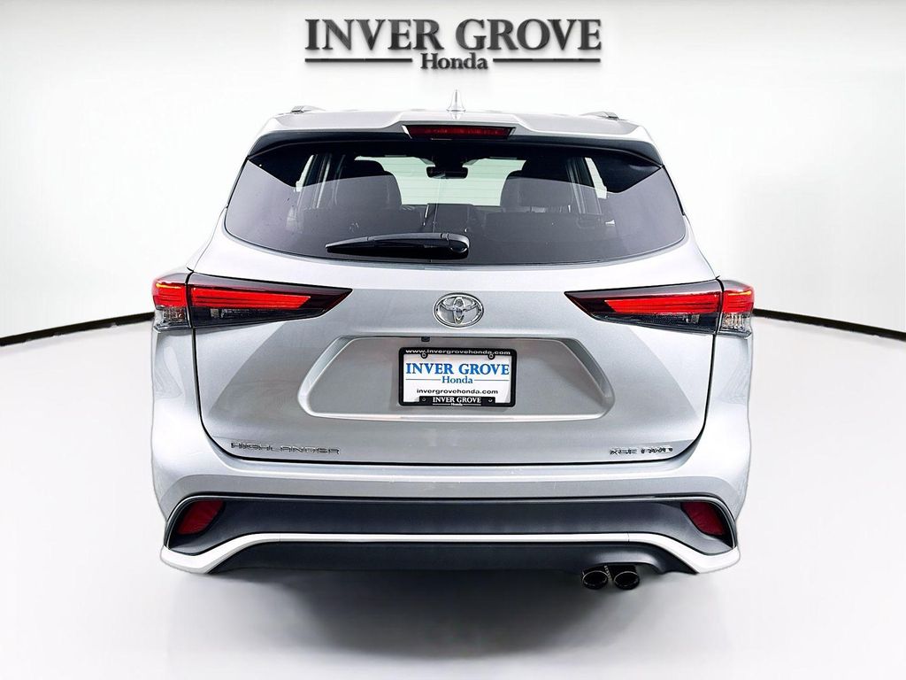 صورة 6 لـ 2025 Toyota HIGHLANDER XSE