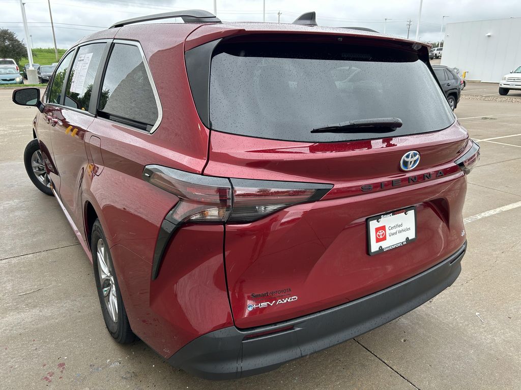 2025 Toyota SIENNA LE 照片 4