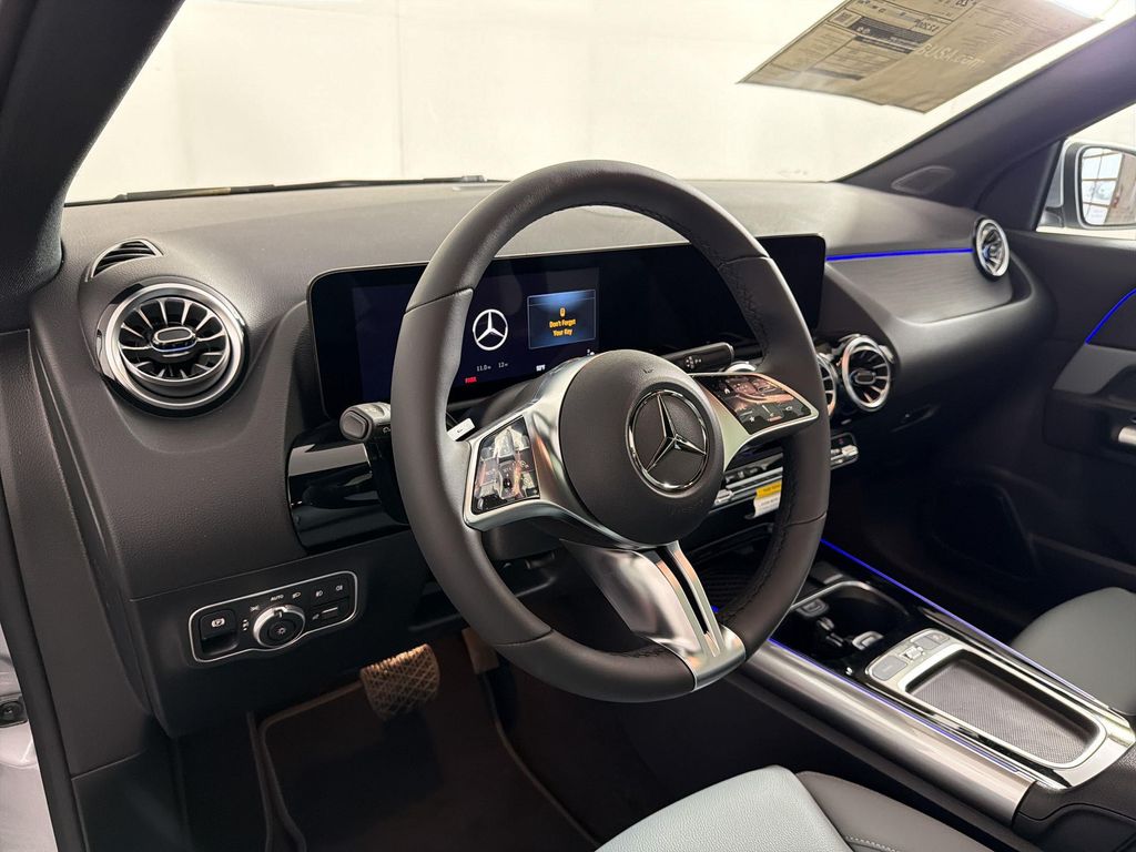 صورة مصغرة 4 لـ 2026 Mercedes-BENZ GLA