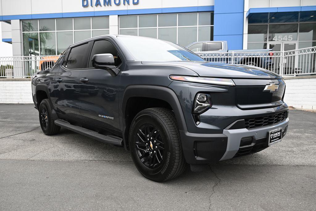 New 2026 Chevrolet Silverado EV LT