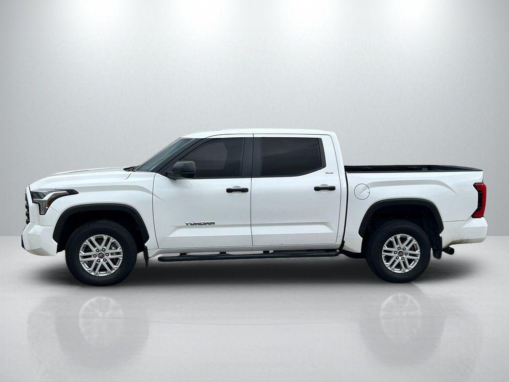TOYOTA TUNDRA - 8