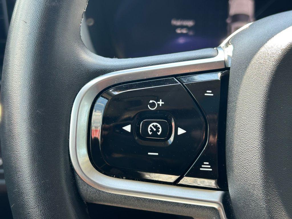2024 Volvo XC60 B5 PLUS DARK THEME 缩略图 33