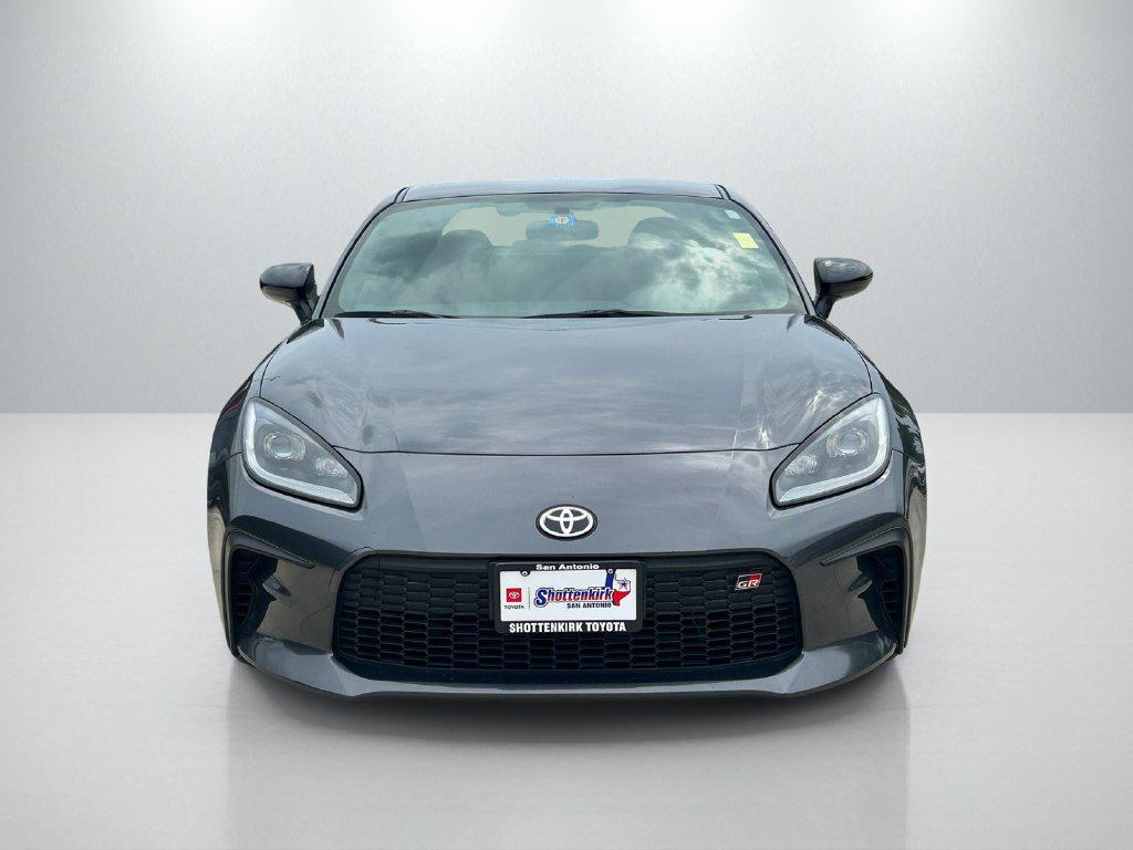 2023 Toyota GR86 BASE 照片 2