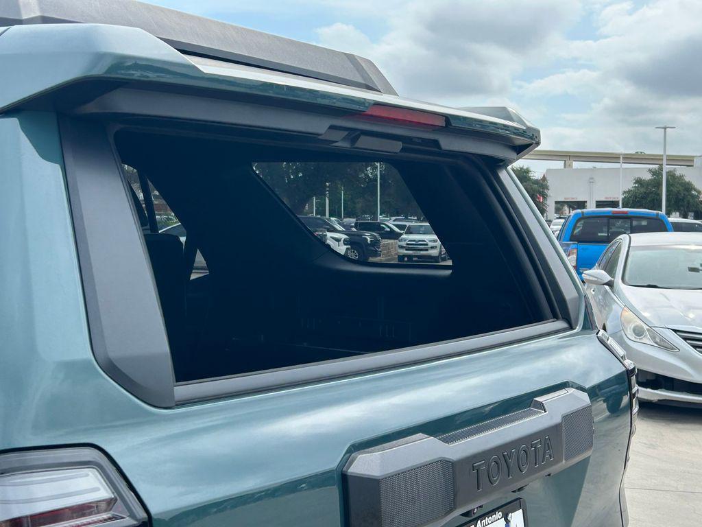 2025 Toyota 4RUNNER HYBRID TRAILHUNTER — миниатюра 16