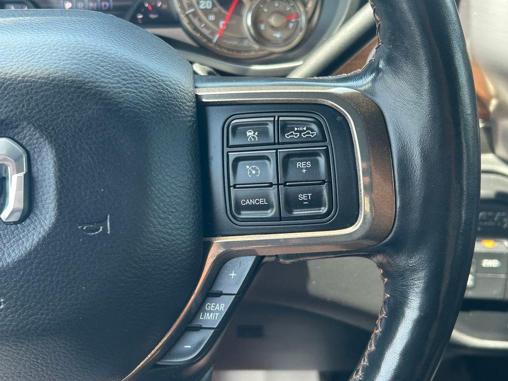 2020 RAM 3500 LONGHORN — миниатюра 44