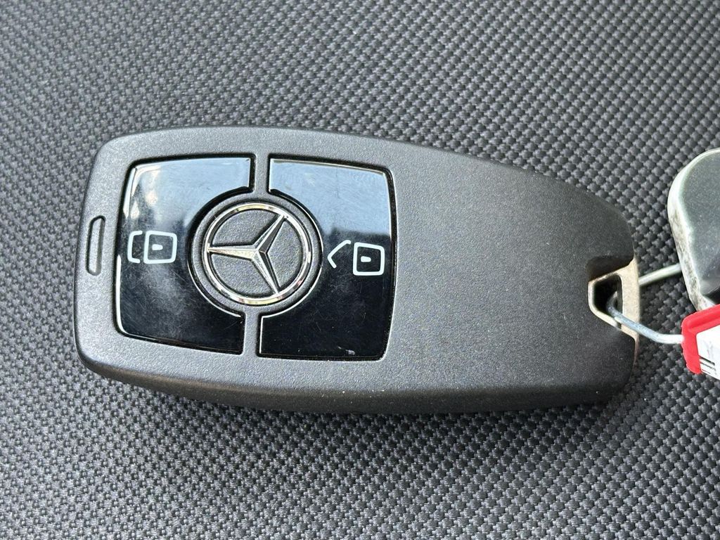 صورة مصغرة 43 لـ 2026 Mercedes-BENZ OTHERS