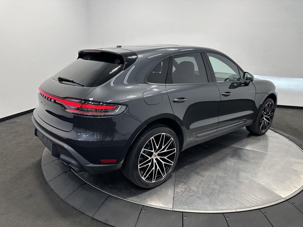 2026 Porsche MACAN T 照片 6