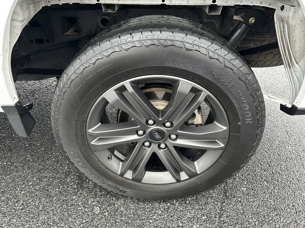 FORD F-150 LARIAT - 10