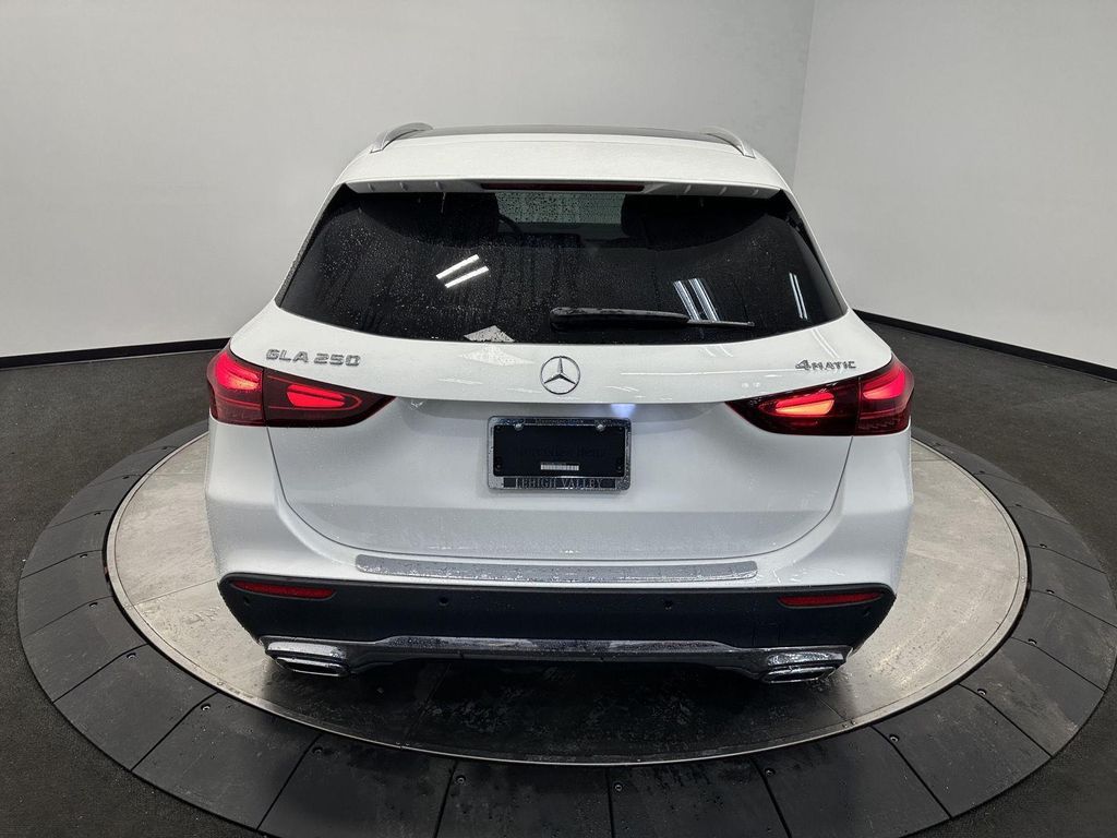 MERCEDES-BENZ GLA-CLASS - 5