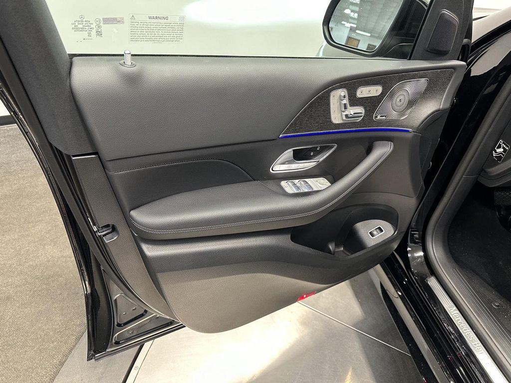 2026 Mercedes-BENZ GLE 照片 9