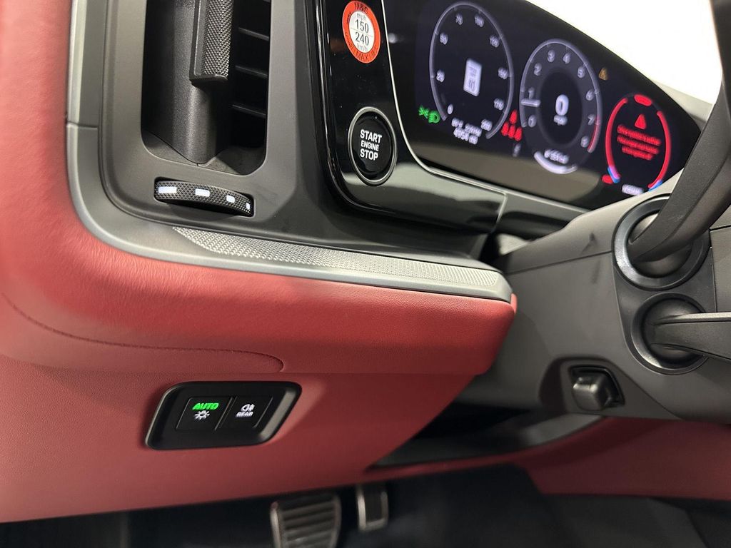 2025 Porsche CAYENNE S 缩略图 20