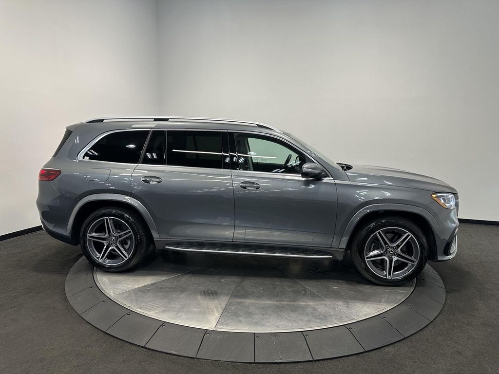 صورة 7 لـ 2026 Mercedes-BENZ GLS