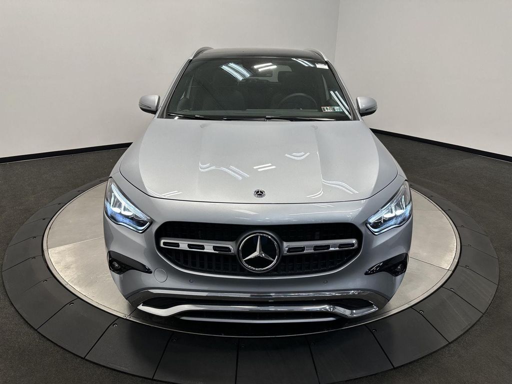 2026 Mercedes-BENZ GLA 照片 2