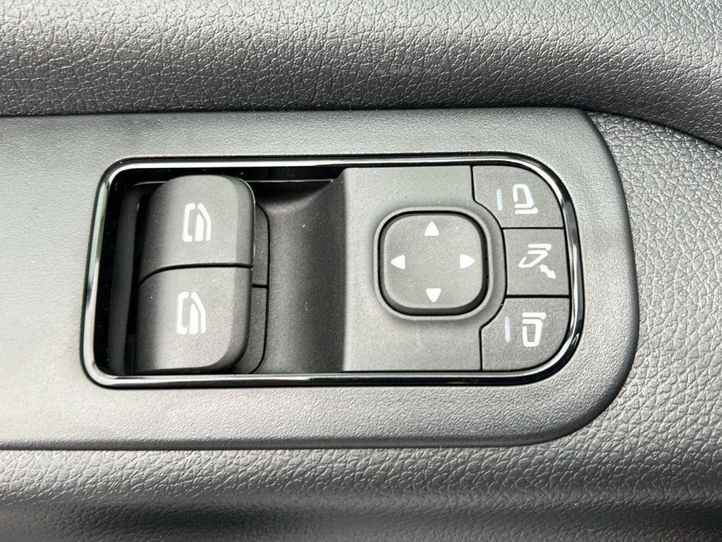 2026 Mercedes-BENZ OTHERS — миниатюра 22