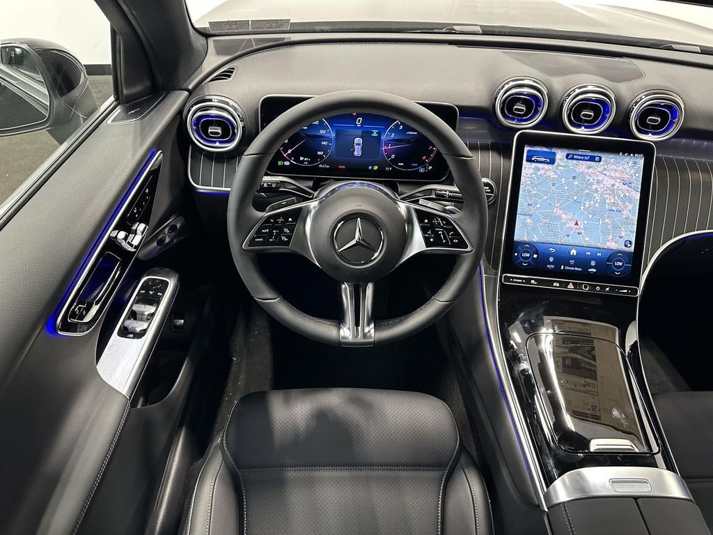 2026 Mercedes-BENZ GLC — миниатюра 21
