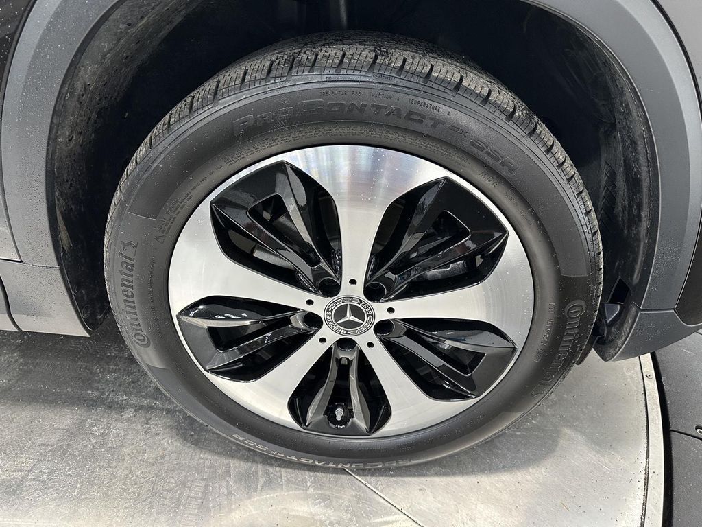 MERCEDES-BENZ GLA-CLASS - 10